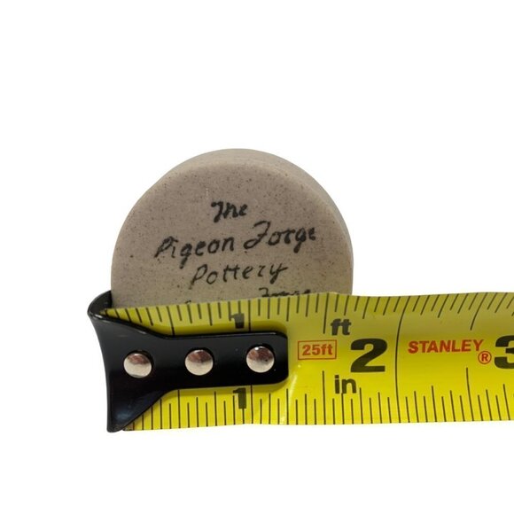 Pigeon Forge Pottery Dogwood Vase 3.5" Hand Painted Beige Vintage Bud souvenir - Picture 7 of 7